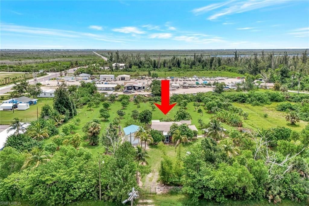 MLS #2025001113 image #0