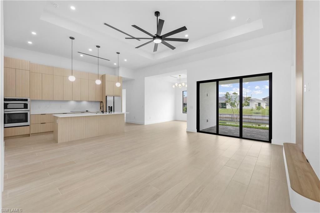 MLS #2025002431 image #0