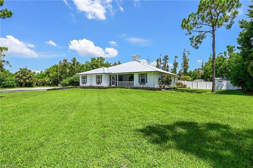 MLS #2025003718 image #0