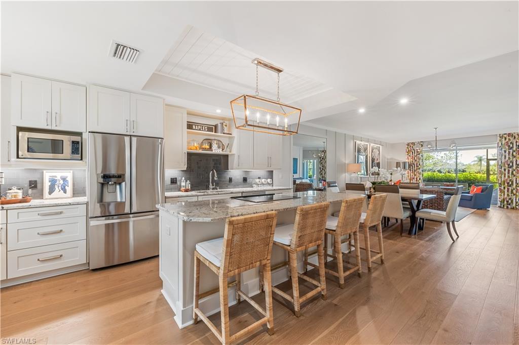 MLS #2025006935 image #0