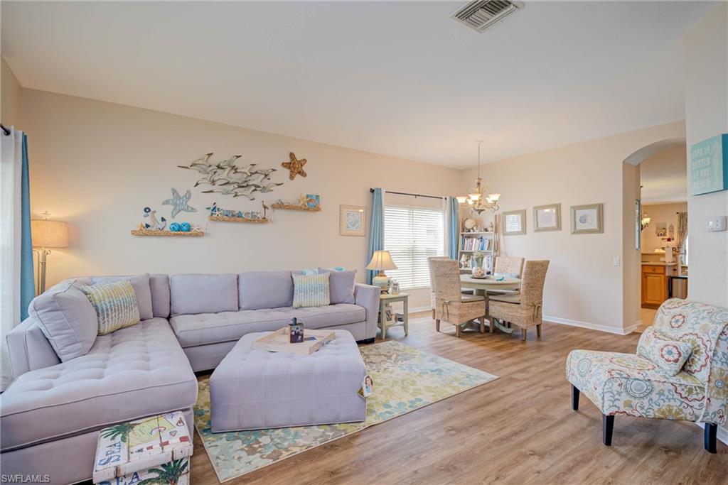 MLS #2025007311 image #0