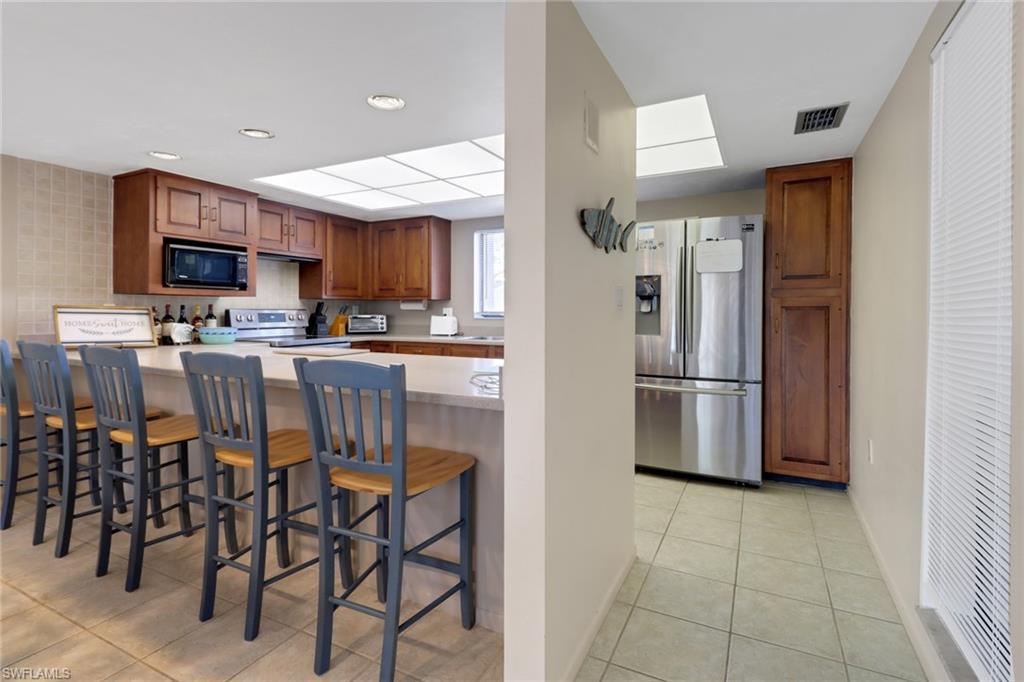 MLS #2025004208 image #0