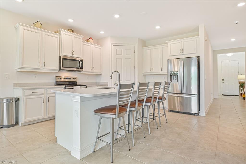 MLS #2025008671 image #0