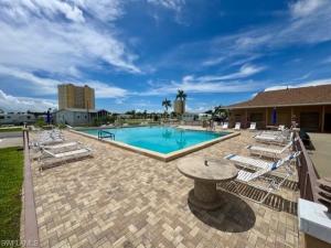 MLS #2025009793 image #0