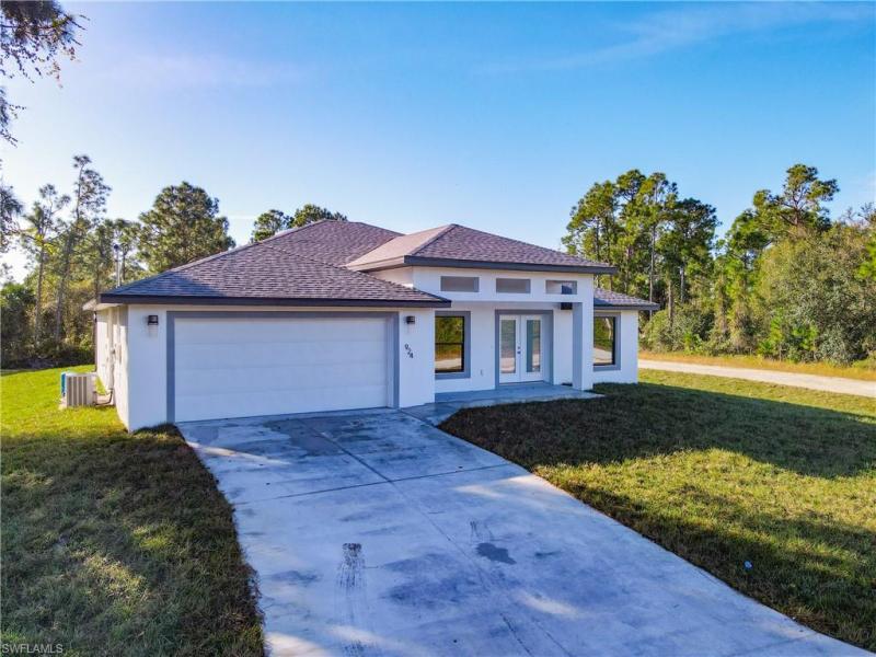 MLS #2025010643 image #0