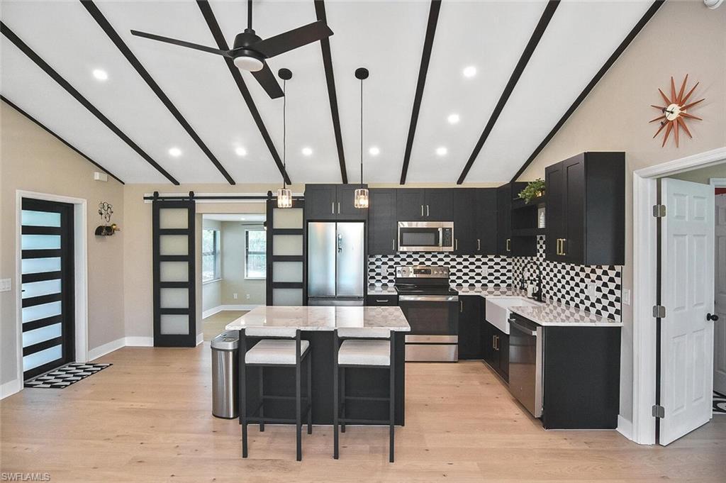 MLS #2025013480 image #0