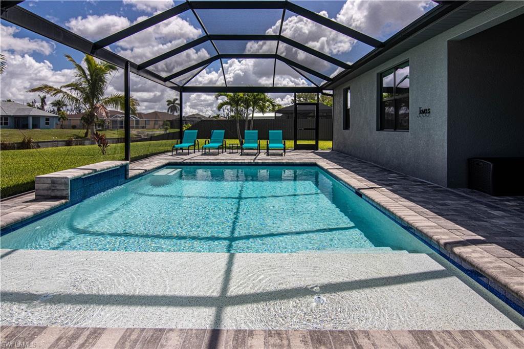 MLS #2025013883 image #0