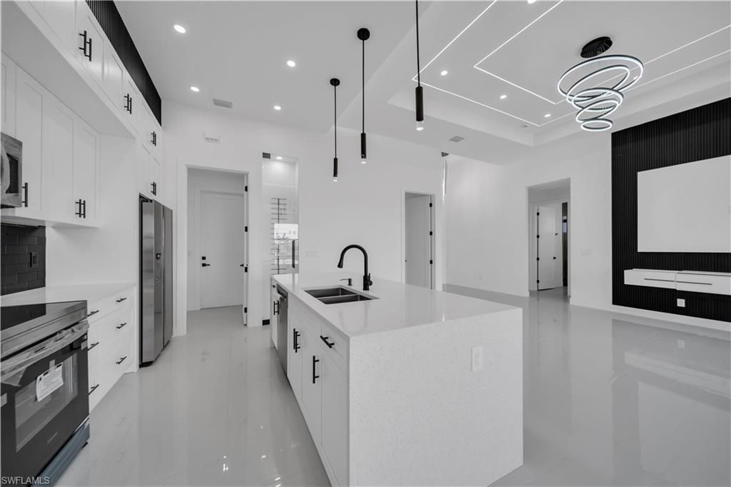 MLS #2025016982 image #0