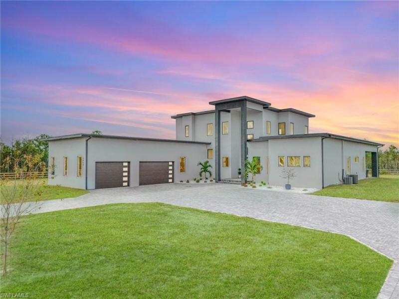 MLS #2025017140 image #0