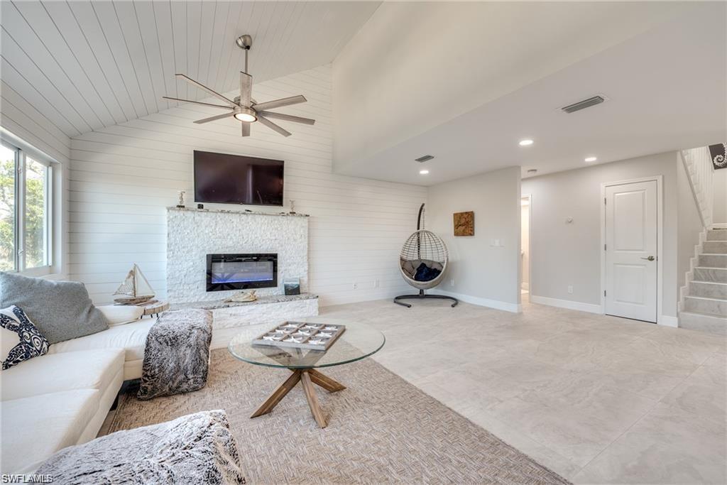 MLS #2025018194 image #0