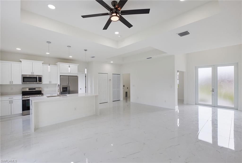 MLS #2025018481 image #0