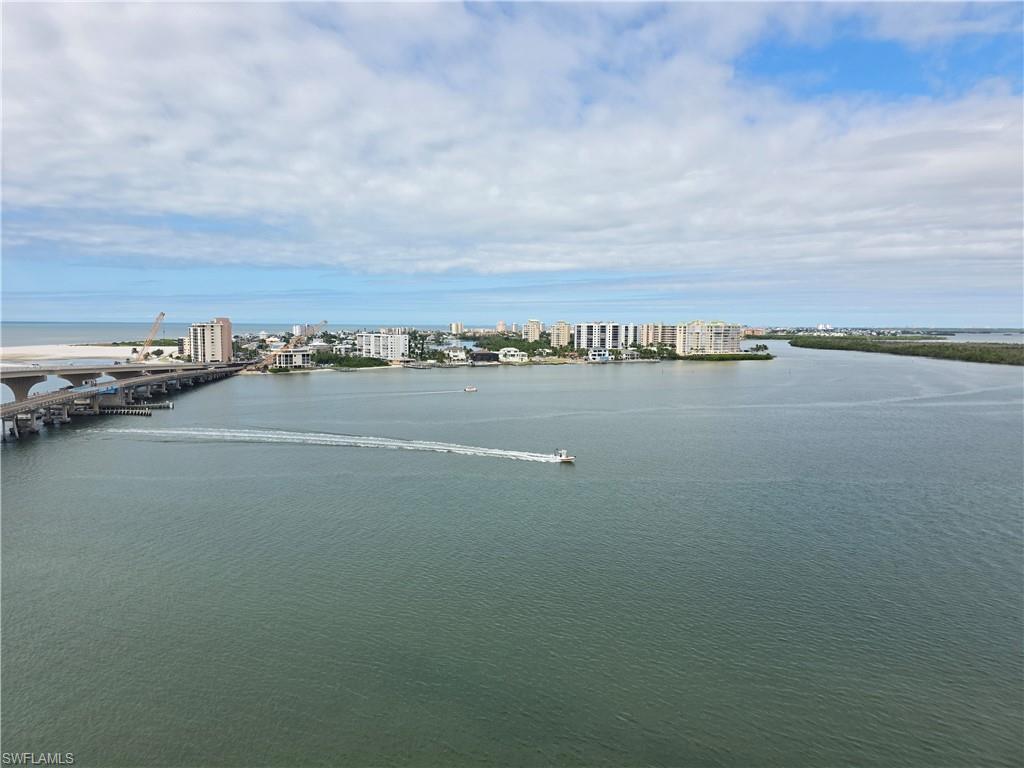 MLS #2025020342 image #0