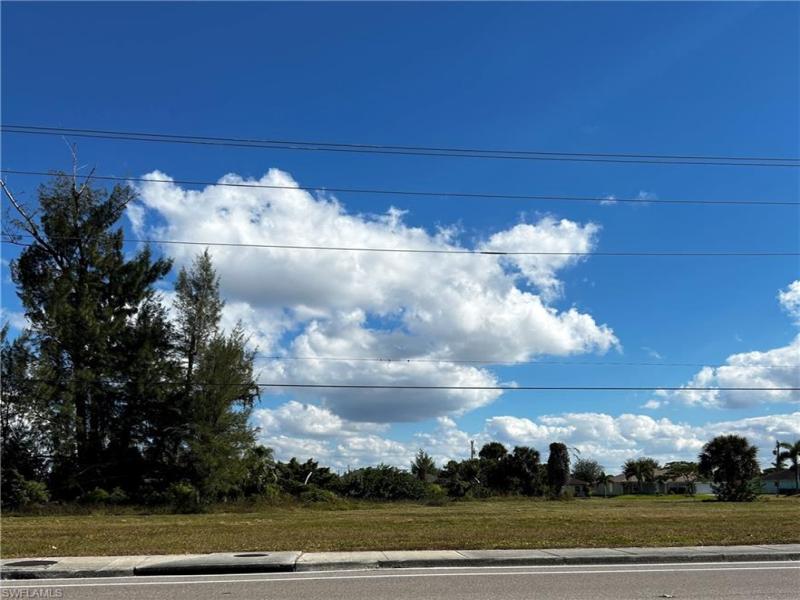 MLS #2025020876 image #0