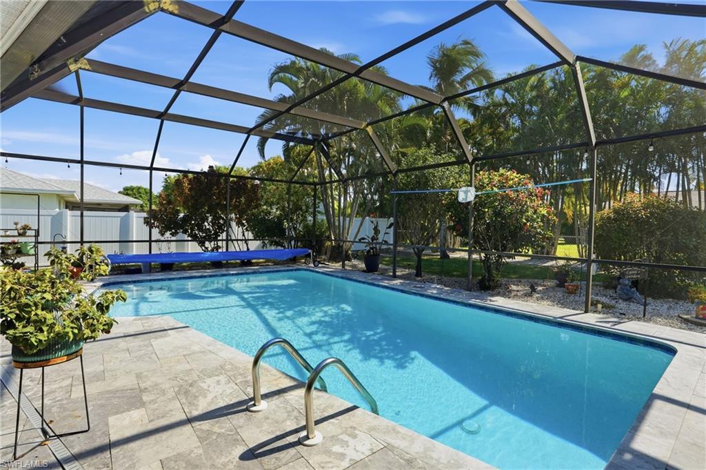 MLS #2025021182 image #0