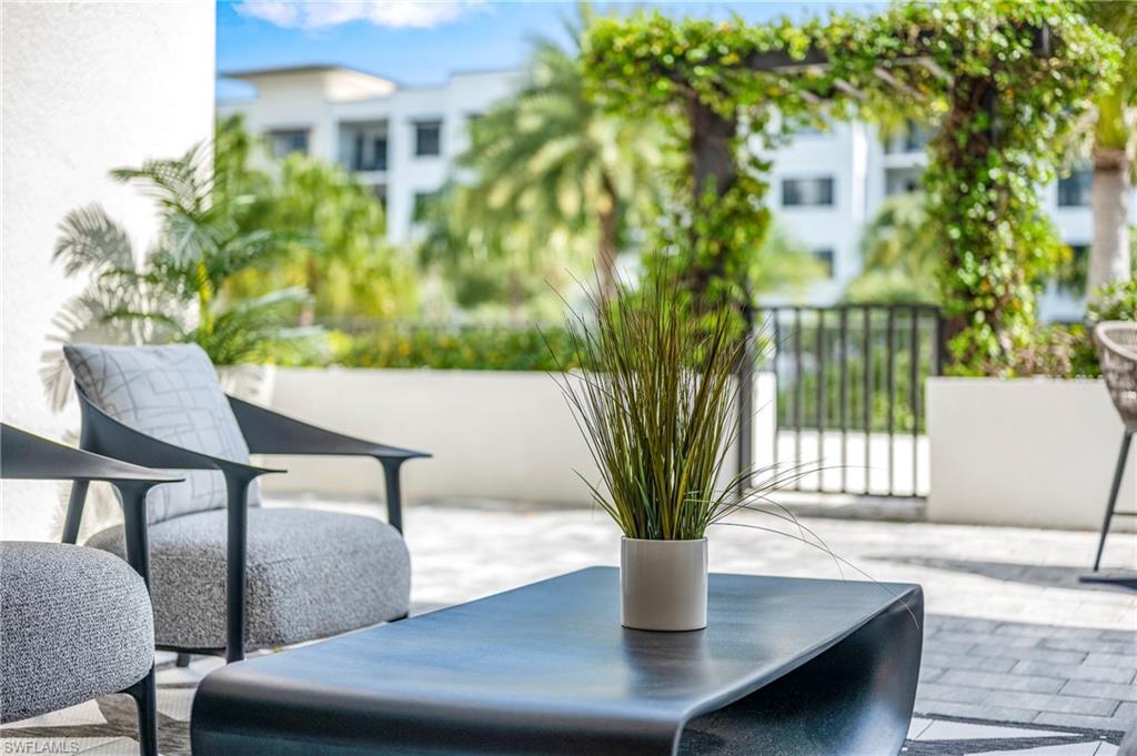 MLS #2025022344 image #0