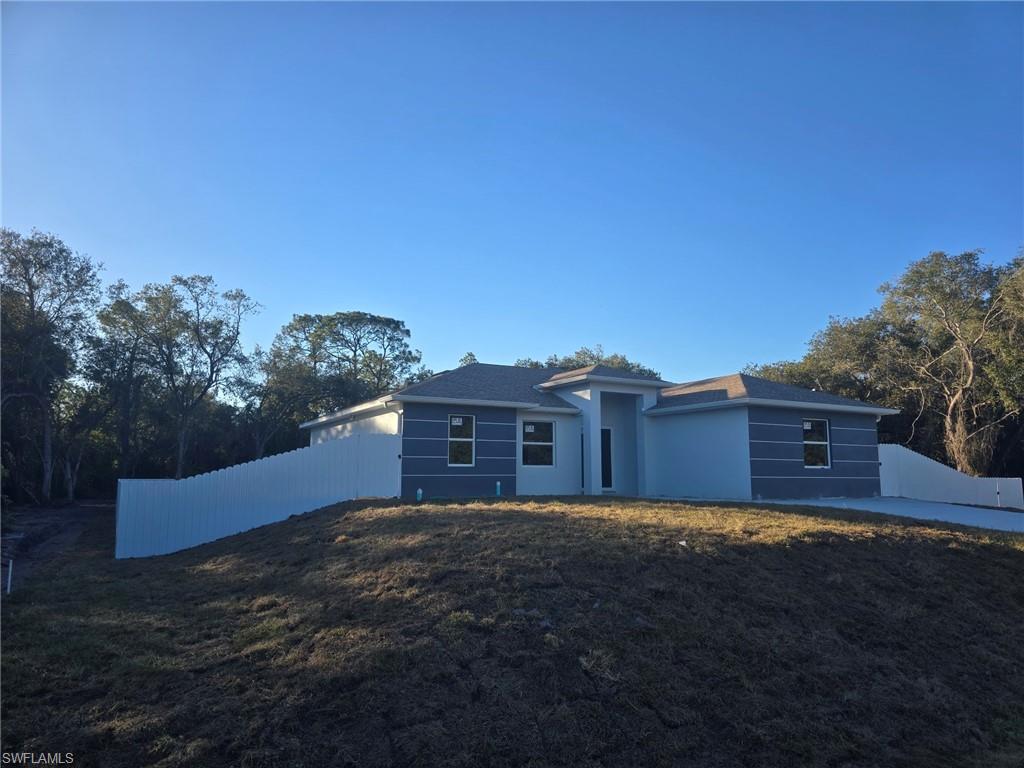 MLS #2025022774 image #0