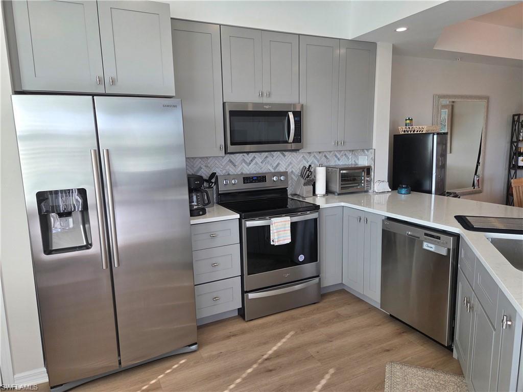 MLS #2025023127 image #0