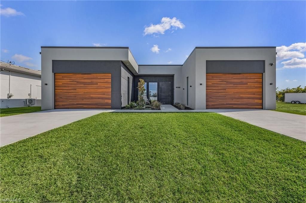 MLS #2025023663 image #0