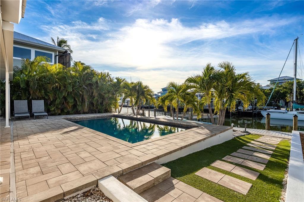 MLS #2025024253 image #0