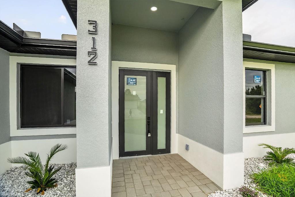 MLS #2025026378 image #0