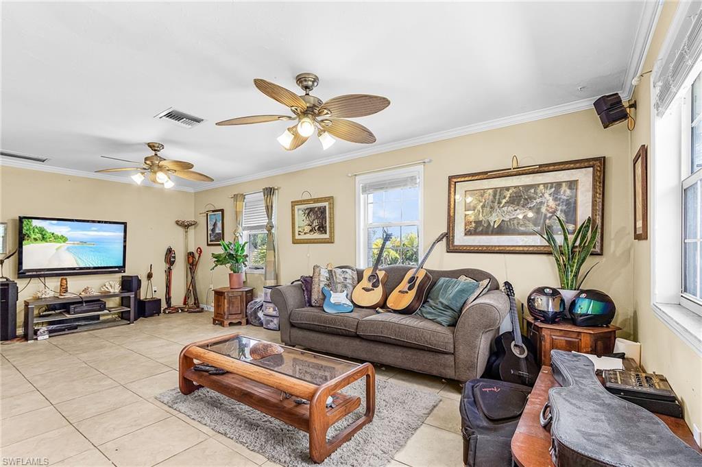 MLS #2026018410 image #0
