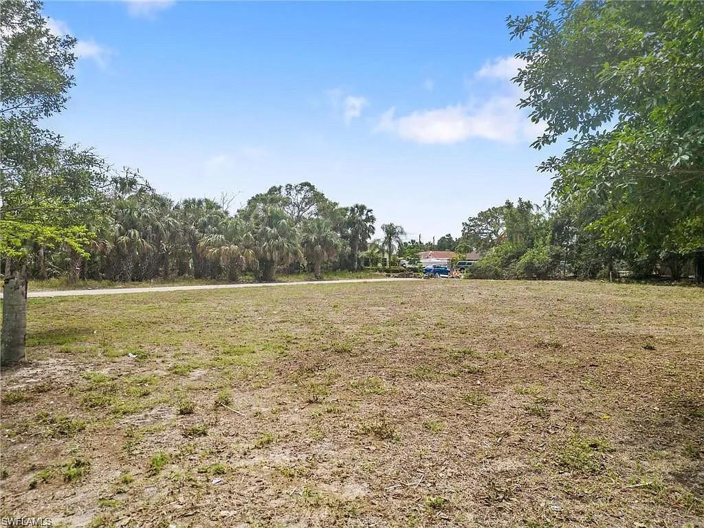 MLS #2026021087 image #0
