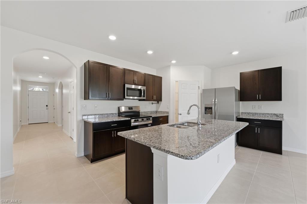 MLS #2026028854 image #0