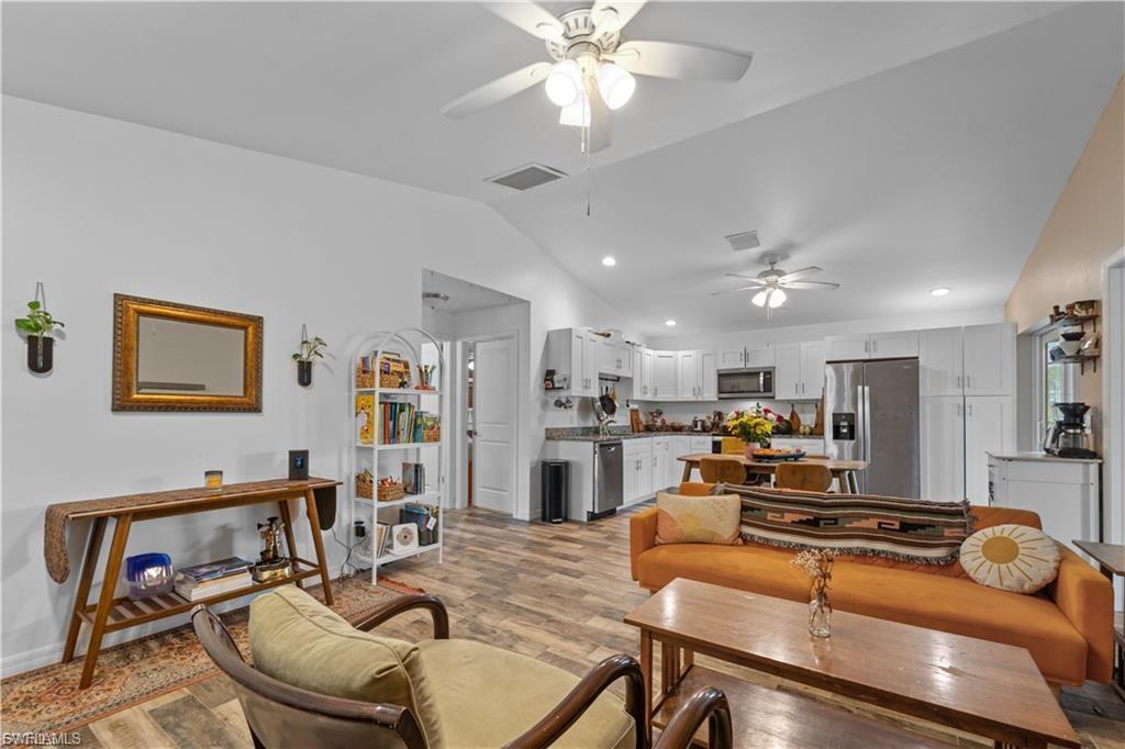 MLS #2026035559 image #0