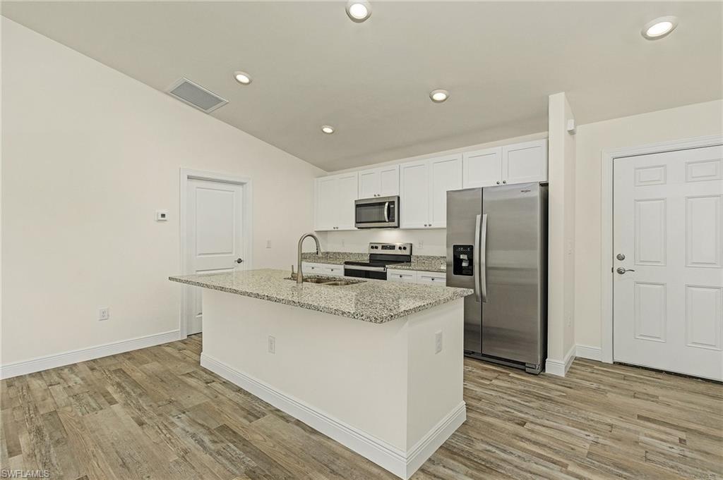 MLS #2026035661 image #0