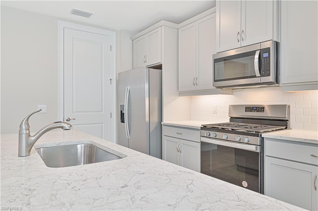 MLS #2026037658 image #0