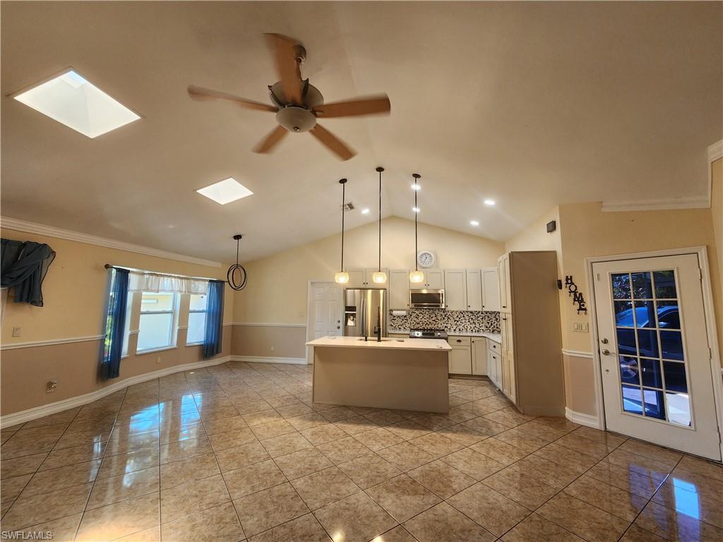 MLS #2026044588 image #0