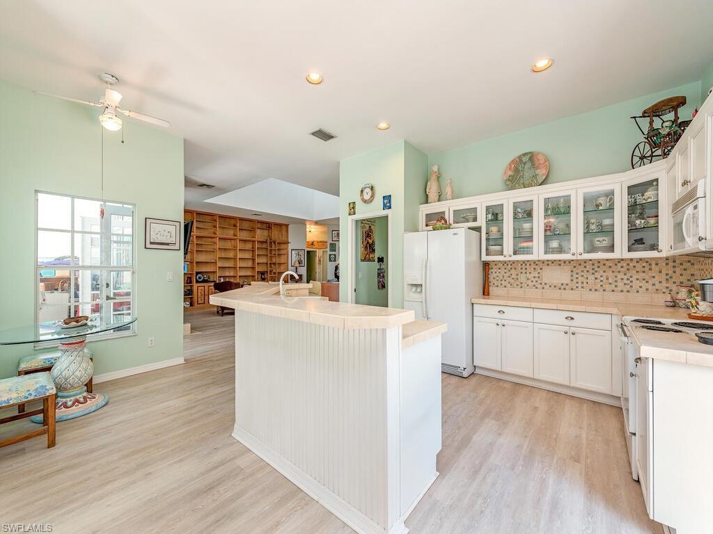 MLS #222042608 image #2