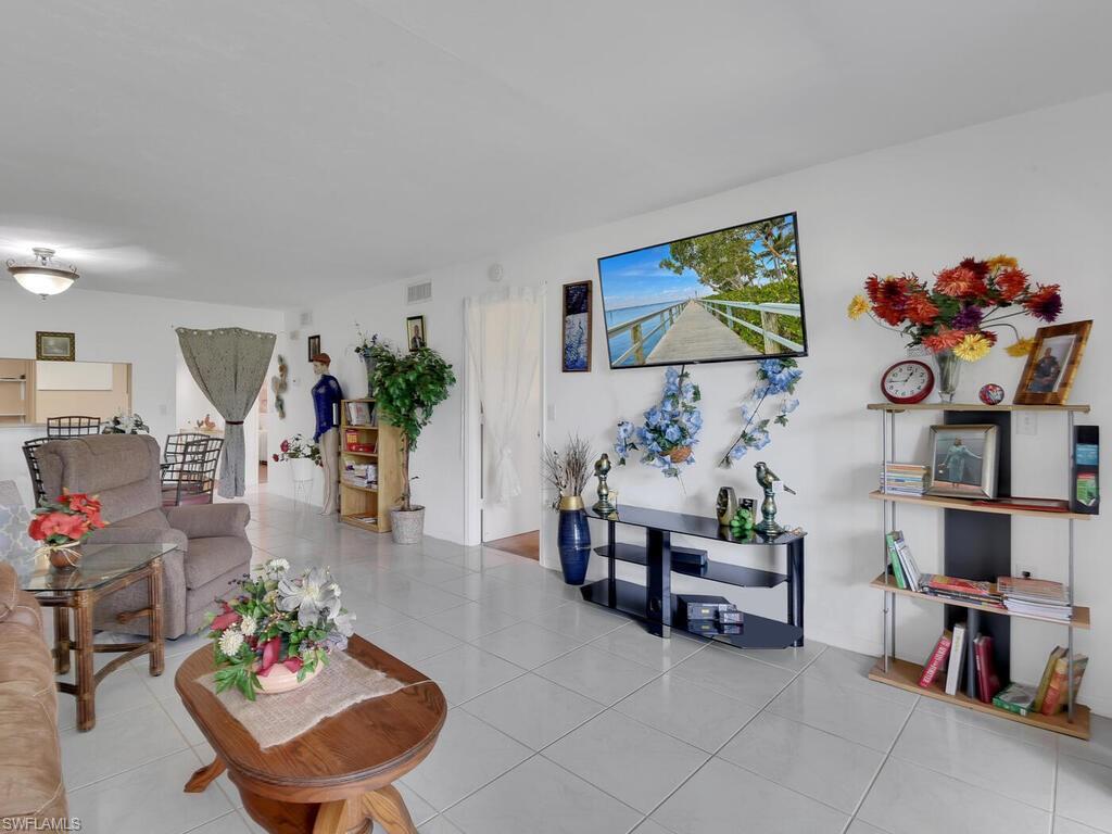 MLS #222048128 image #2