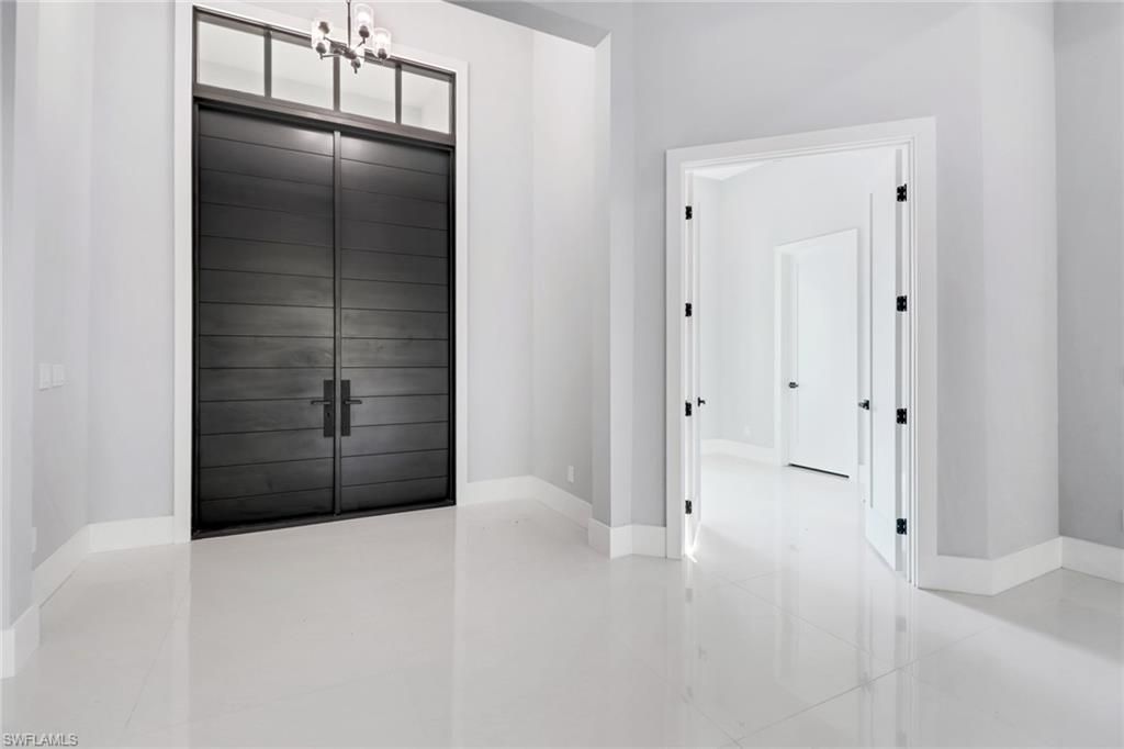 MLS #223018239 image #3