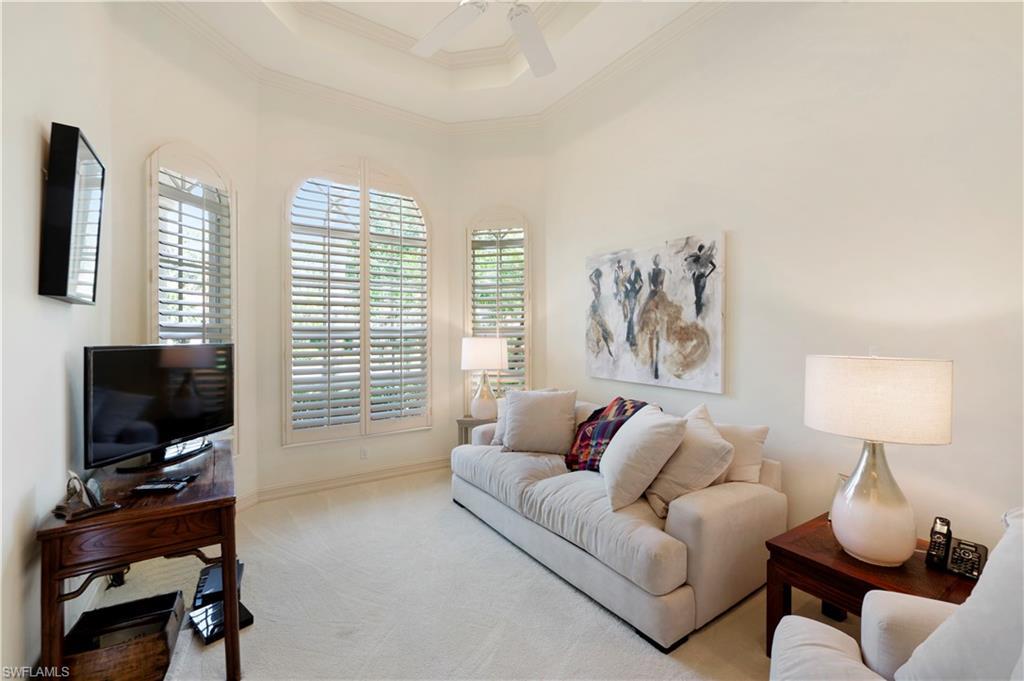MLS #223027304 image #4