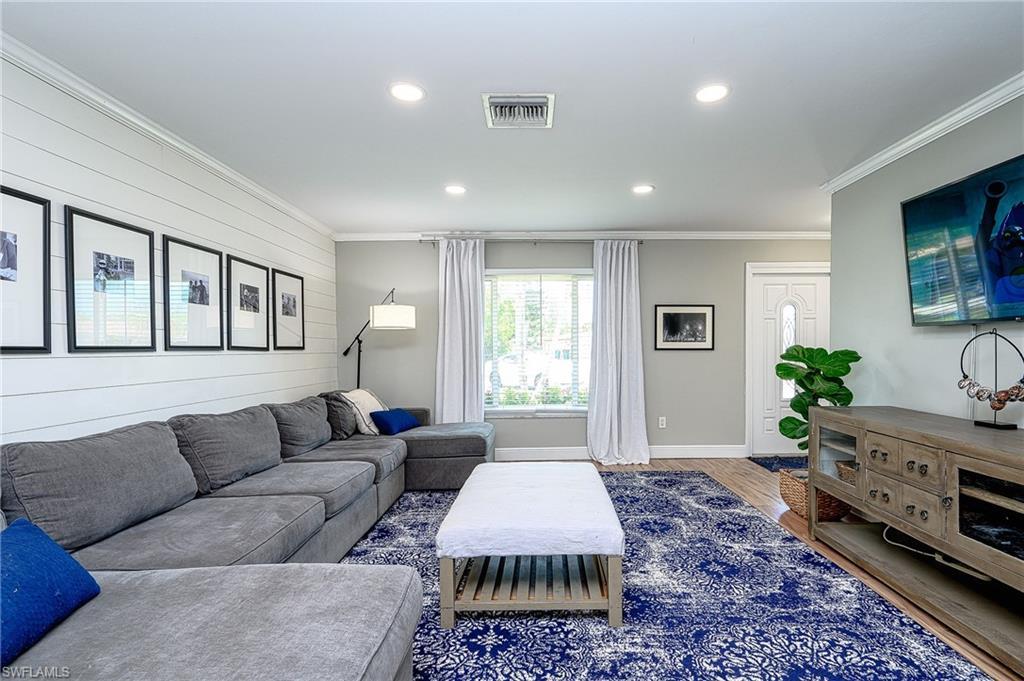 MLS #223047209 image #3