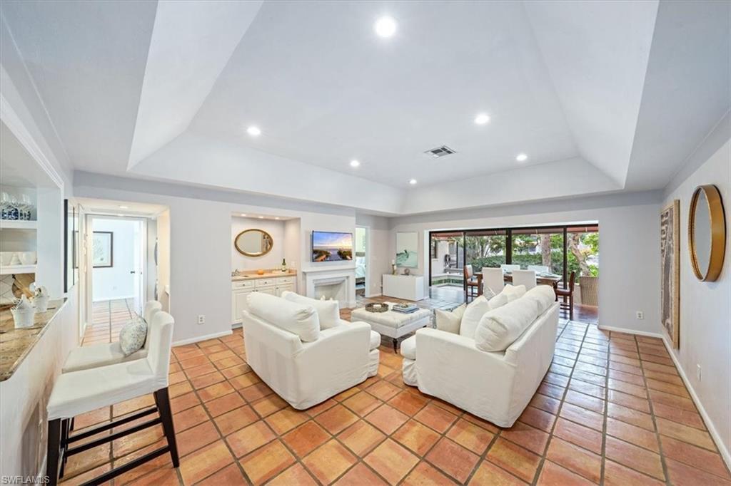 MLS #223073433 image #3