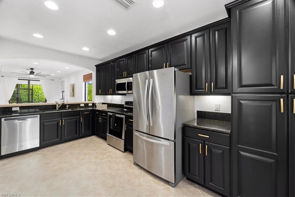 MLS #224004990 image #2