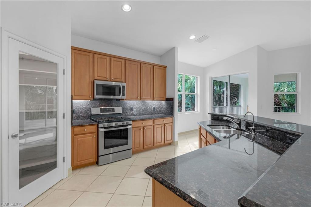 MLS #224075400 image #0