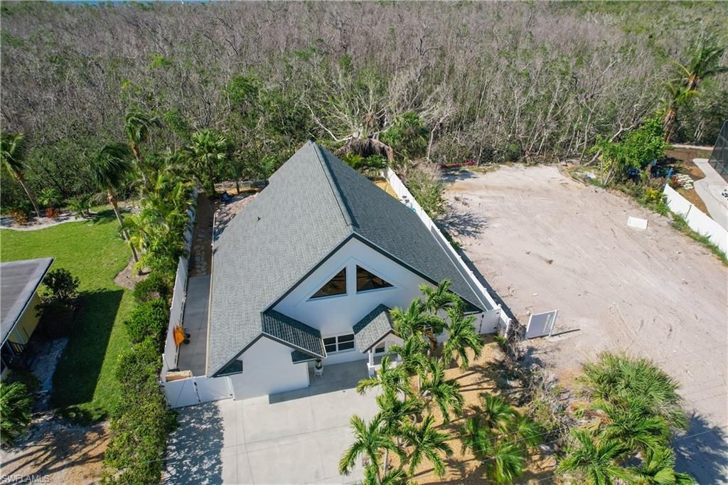 MLS #225000071 image #0