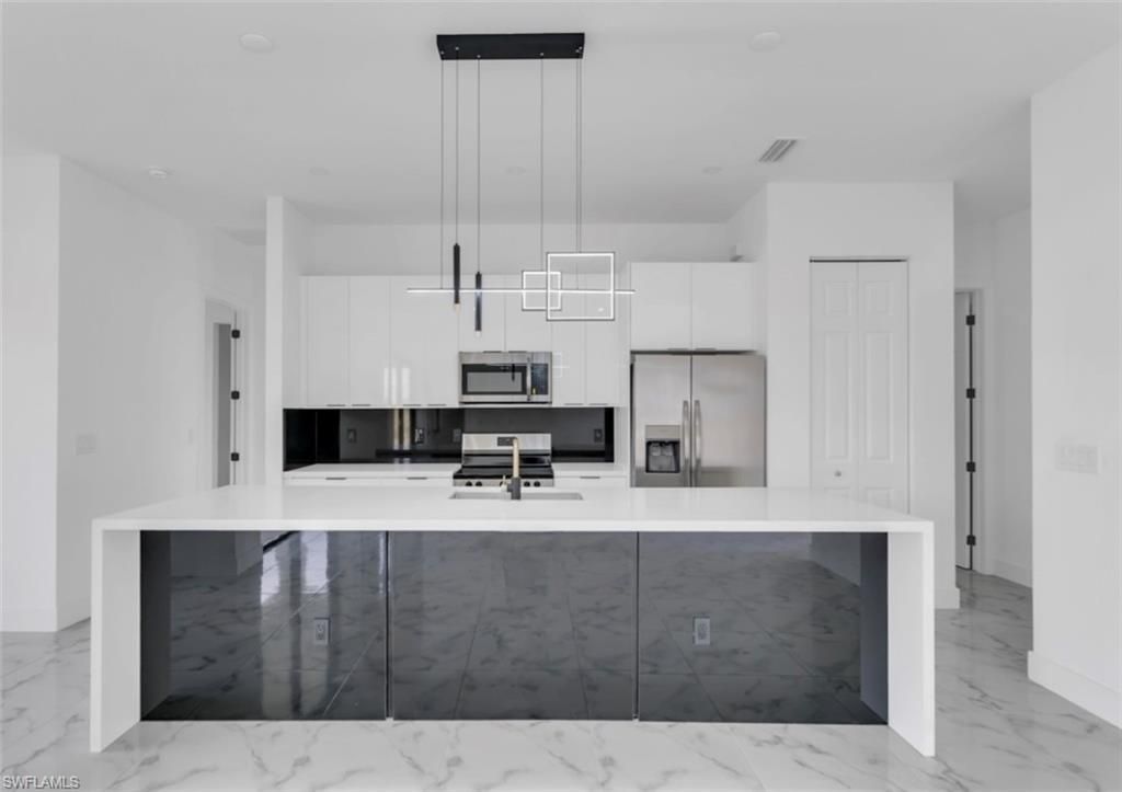 MLS #225017497 image #0