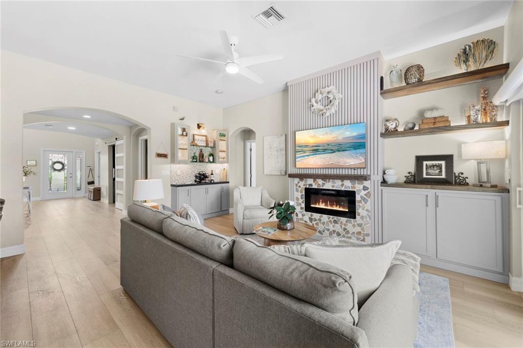 MLS #225027243 image #0