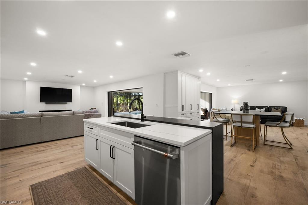 MLS #225027440 image #0