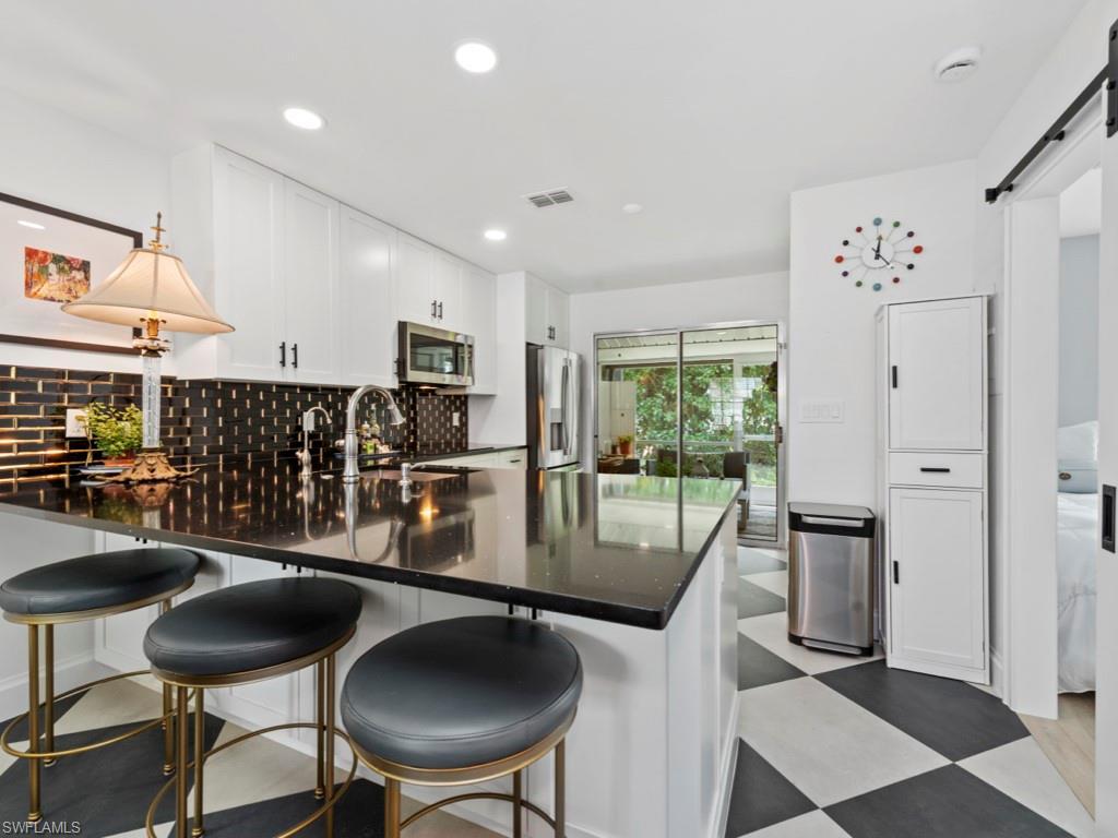 MLS #225039555 image #0