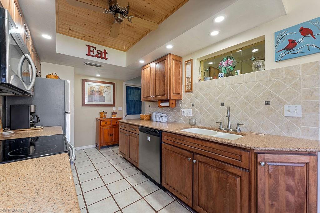 MLS #225040758 image #0