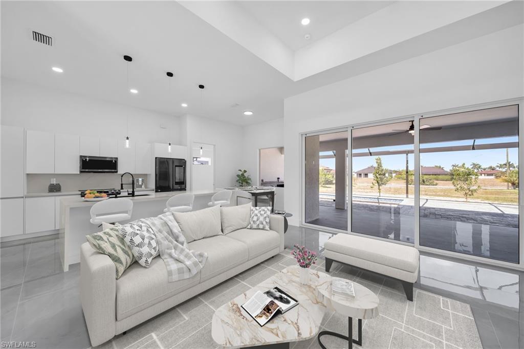 MLS #225043022 image #0