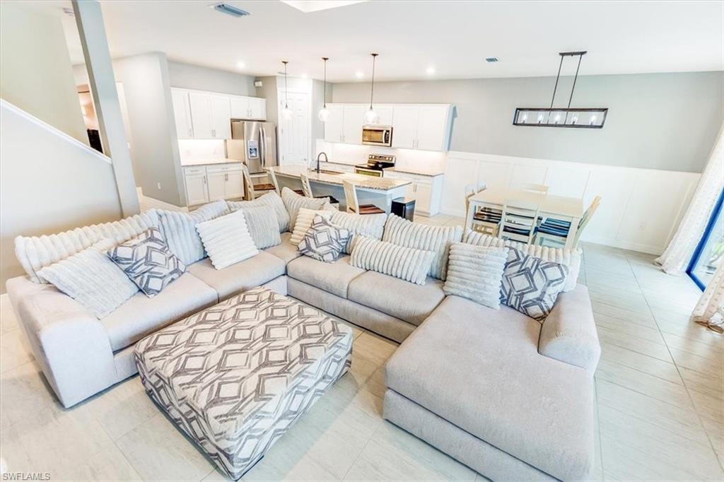 MLS #225055275 image #0