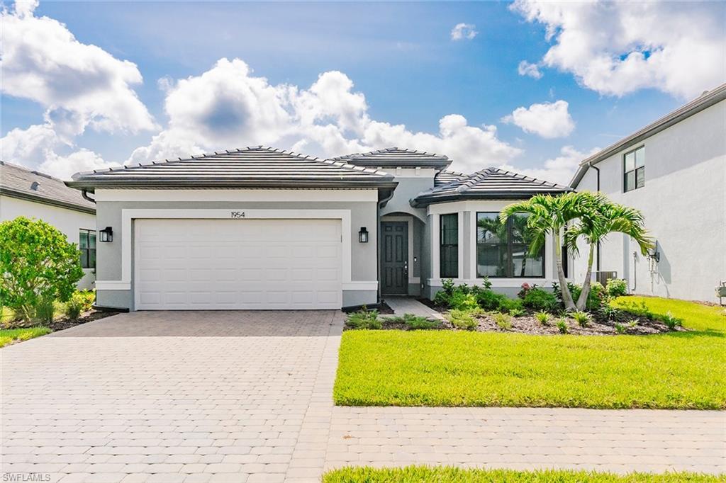 MLS #225059387 image #0