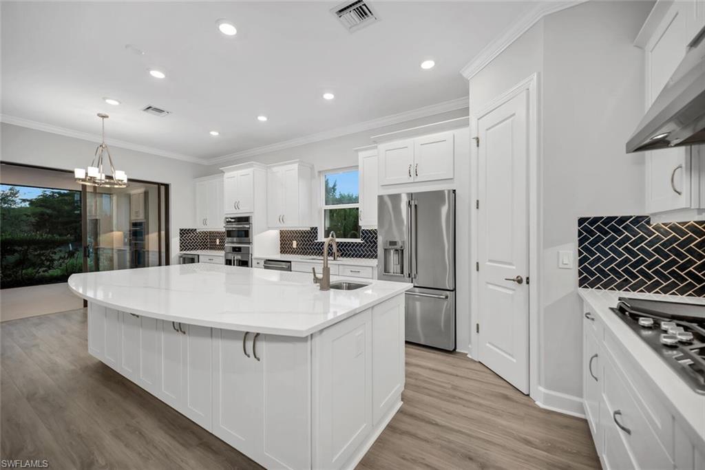 MLS #225071577 image #0