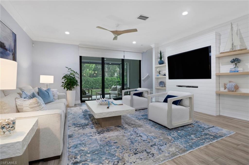 MLS #225072295 image #0